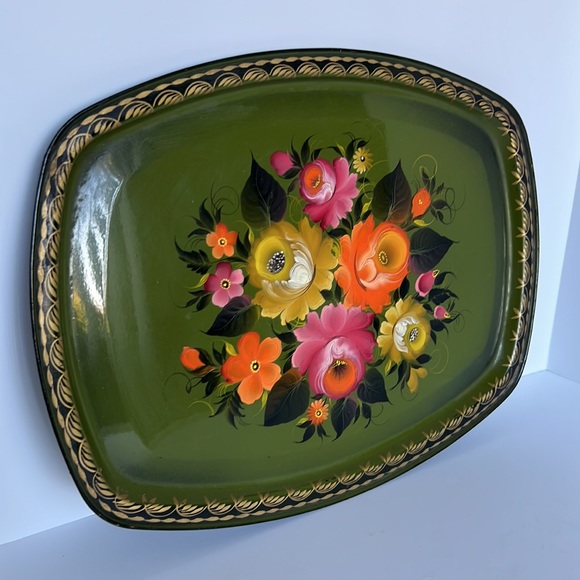 Vintage Hand Painted Flowers Black Enameled Metal Tray - Picture 1 of 7